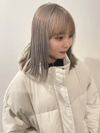 ミディアム 村岡彩優/松本 /ブリーチ/艶カラーのヘアスタイル