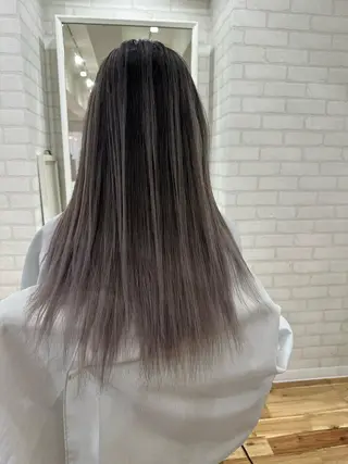 ロング カラー ヘアアレンジ アイブロウ 久米 治仁のヘアスタイル