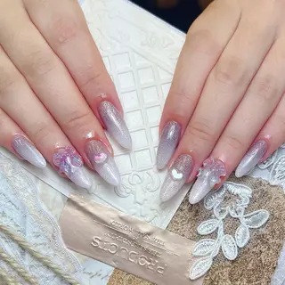ネイル Rosella Nail Salonのネイルデザイン