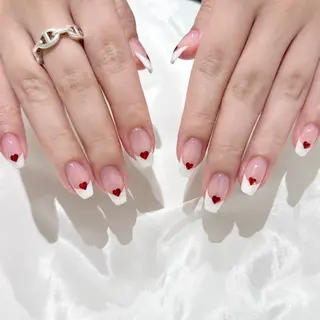 ネイル 𝗮𝗶𝗿𝗶 🌙のネイルデザイン