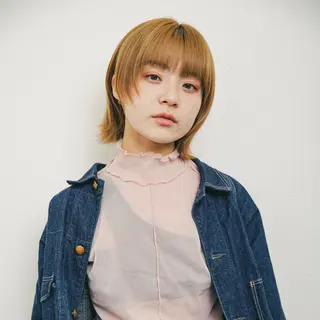 ショート カラー カコ/レイヤーカット ヘアアレンジのヘアスタイル