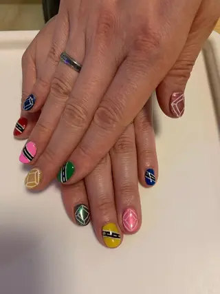 ネイル Mule Beauty Salon所属・ミュール ビューティーサロンのネイルデザイン