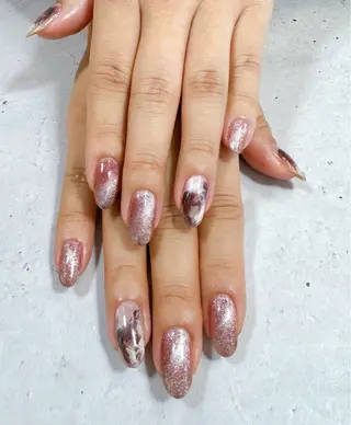 ネイル 加藤 志歩のネイルデザイン