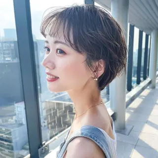 ショート パーマ レイヤー/ショート透 明感カラー/西田祐賀のヘアスタイル