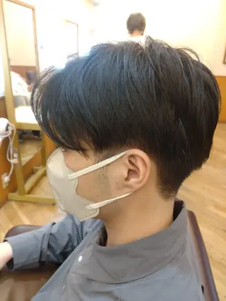 ショート メンズ 仮屋 敬介のヘアスタイル