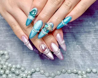 ネイル Momo 🤍のネイルデザイン