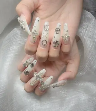 ネイル Lee Nailsのネイルデザイン