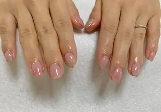 ネイル 手塚 里奈のネイルデザイン