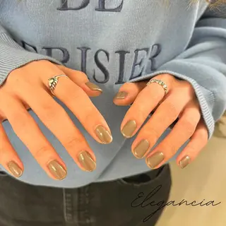 カラー ネイル Elegancia. Hiromiのネイルデザイン