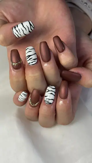 ネイル うにゃねいる🌷 Mayaのネイルデザイン