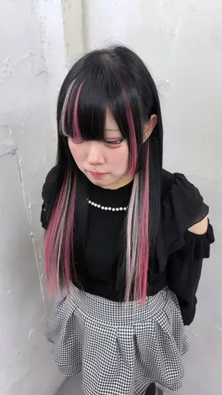 ロング 𝙃𝘼𝙍𝙐🎀 韓国×エクステのヘアスタイル