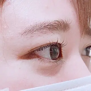 マツエク・マツパ 曲がる縮毛矯正 LIBER 　岩名のヘアスタイル