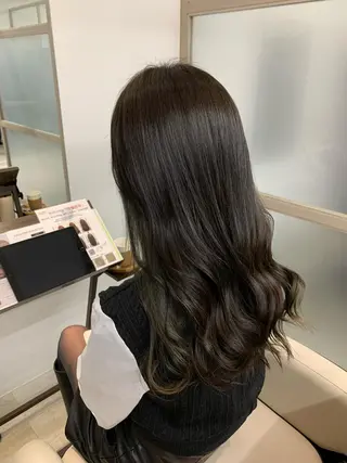 ロング 髪質改善×艶カラー Haruのヘアスタイル