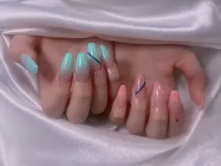 ネイル M2ネイルサロン【長さ出し&フィルイン導入店】所属・長さ出し専門店 RIRIのネイルデザイン