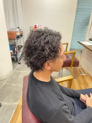 ショート パーマ メンズ SOYON西大寺店所属・ダブルカラー/ 髪質改善💎安藤のヘアスタイル