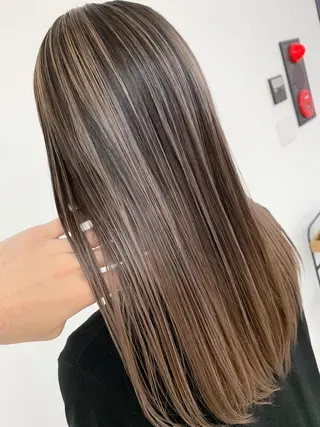 ミディアム 🌿佐山 絵梨佳🌿 Recharme新保のヘアスタイル