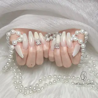 ネイル M2beauty Renaのネイルデザイン