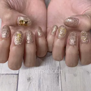 ネイル ☁️BLITZ 🎀笠原雪音🎀のネイルデザイン