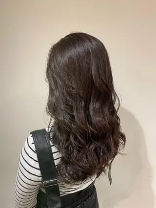 ロング カラー カマチョ タイスのヘアスタイル