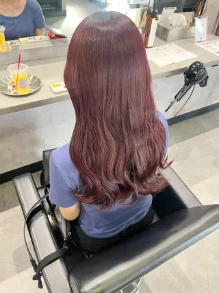 ロング 伊藤 由妃乃のヘアスタイル