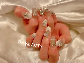 ネイル D-BEAUTY Nailsalonのネイルデザイン
