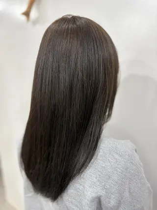 ロング カラー SEA by tricot所属・ひかり .⋆𝜗𝜚のヘアスタイル