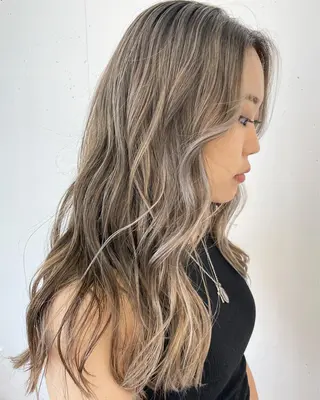 セミロング カラー レイヤーカット💖 Kaedeのヘアスタイル