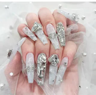 ネイル Lenie Nail Salonのネイルデザイン