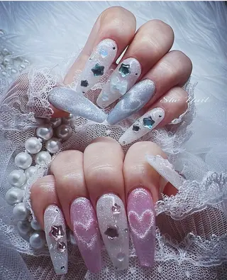 ネイル She   Nail所属・ISA_ BELLAのネイルデザイン