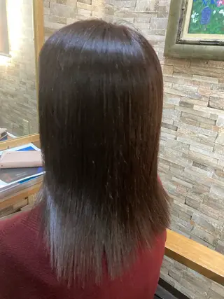 カラー さろんどぷてぃ所属・林 一美のヘアスタイル