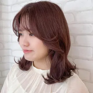 ミディアム カラー abilita AZUSAのヘアスタイル