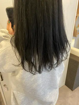 ミディアム ELLE&SALLY 石野のヘアスタイル