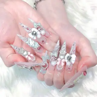 ネイル Lee Nailsのネイルデザイン