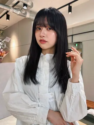 ロング カラー パーマ 🫧小顔×似合わせ× 透明感カラー🫧のヘアスタイル