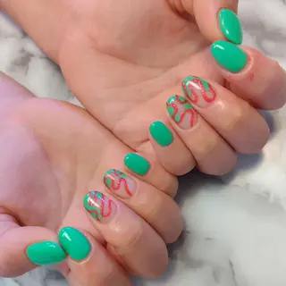 ネイル ジェヌインネイル 河内のネイルデザイン