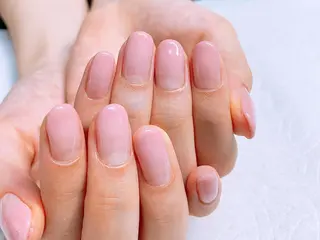 ネイル THECOLORS所属・近貞 莉奈のネイルデザイン