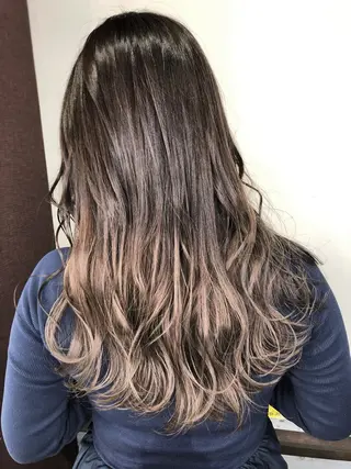 ロング カラー シマオカ イッセイaceのヘアスタイル