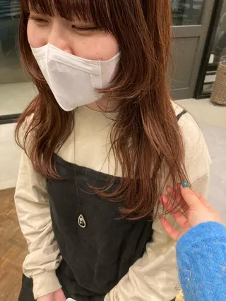 ロング オオタ ユキのヘアスタイル