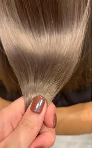 カラー Aya/四条烏丸/ インナーカラーのヘアスタイル