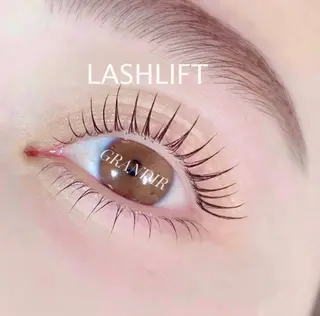 マツエク・マツパ GRANDIR所属・GRANDIR🌙 nazukiのマツエク・マツパデザイン