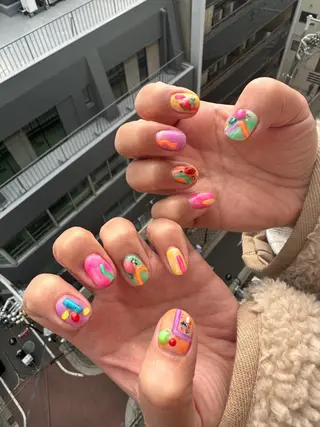 ネイル ネイリスト EMIのネイルデザイン