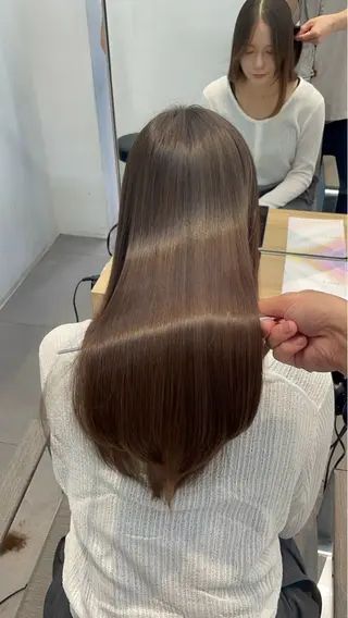 ロング ✨髪質改善✨美髪 矯正🫧小泉のヘアスタイル