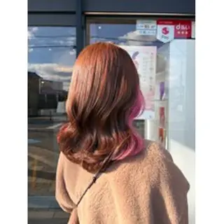 カラー 梶 瑞希のヘアスタイル