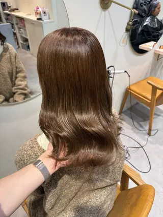 セミロング カラー ayaka♡ 柔らかカラーのヘアスタイル