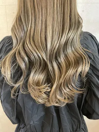 カラー 石渡このみ 🍊レイヤーカットのヘアスタイル