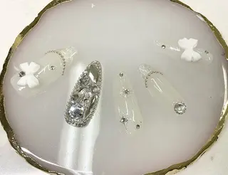 ネイル Queeens nailのネイルデザイン