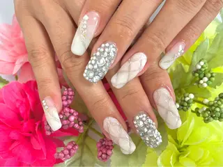 ネイル プライベートサロン Featherのネイルデザイン