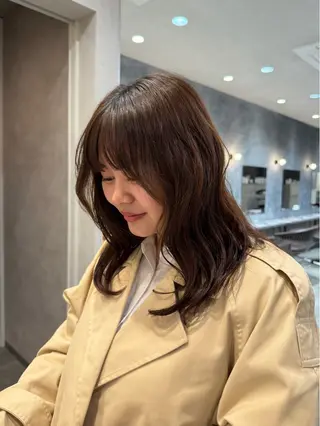 ミディアム 山元 くるみのヘアスタイル