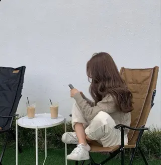 カラー 透け上品ハイトーン 職人ゆうと🤍のヘアスタイル