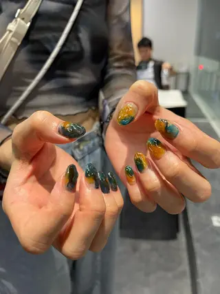 ネイル GRANDE大須 Cecil💜のネイルデザイン